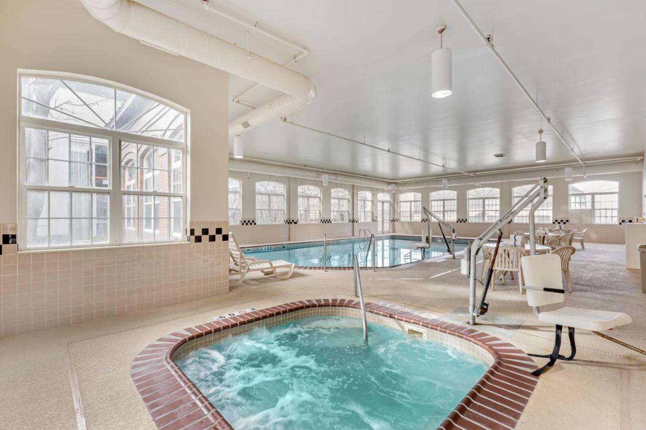 Country Inn & Suites By Radisson, Elk Grove Village-Itasca Kültér fotó